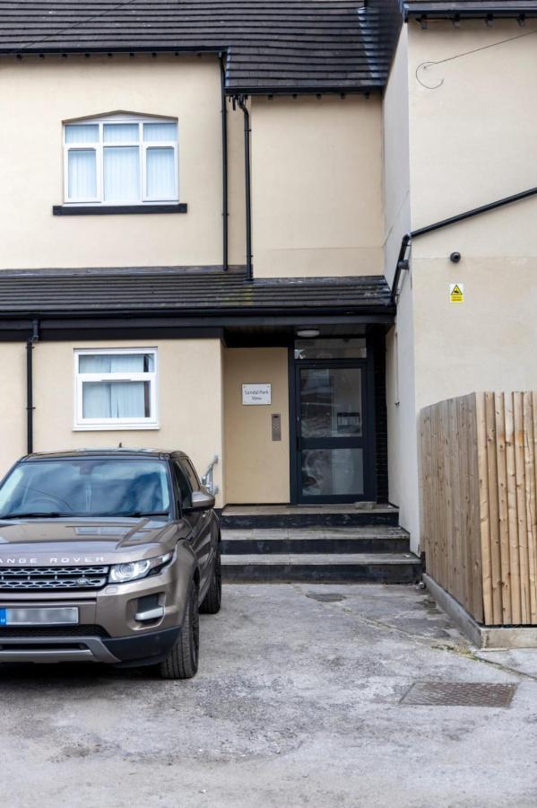 2B Spv Double En-Suite Room Wakefield Exterior foto